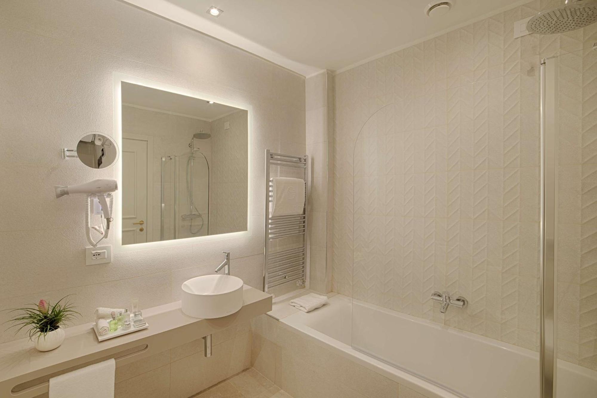 Nh Collection Fori Imperiali Hotel 5*